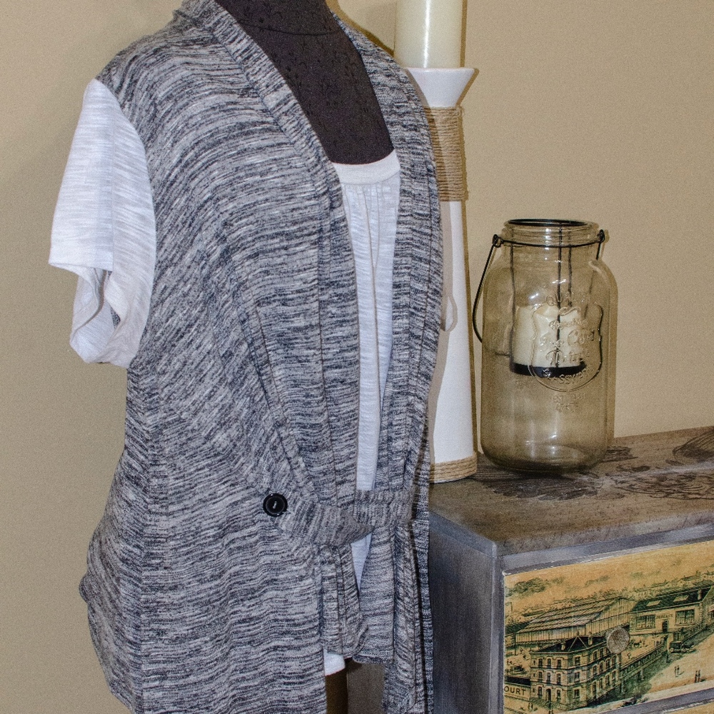 ladies top plus size 22/24
